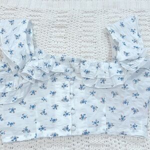 Sugar thrillz crop top floral print  size XS